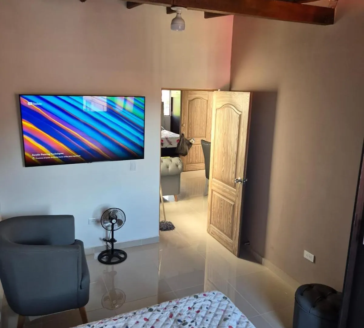 Gigante Y Elegante Apartamento Unifamiliar Medellín 0*,  Colômbia