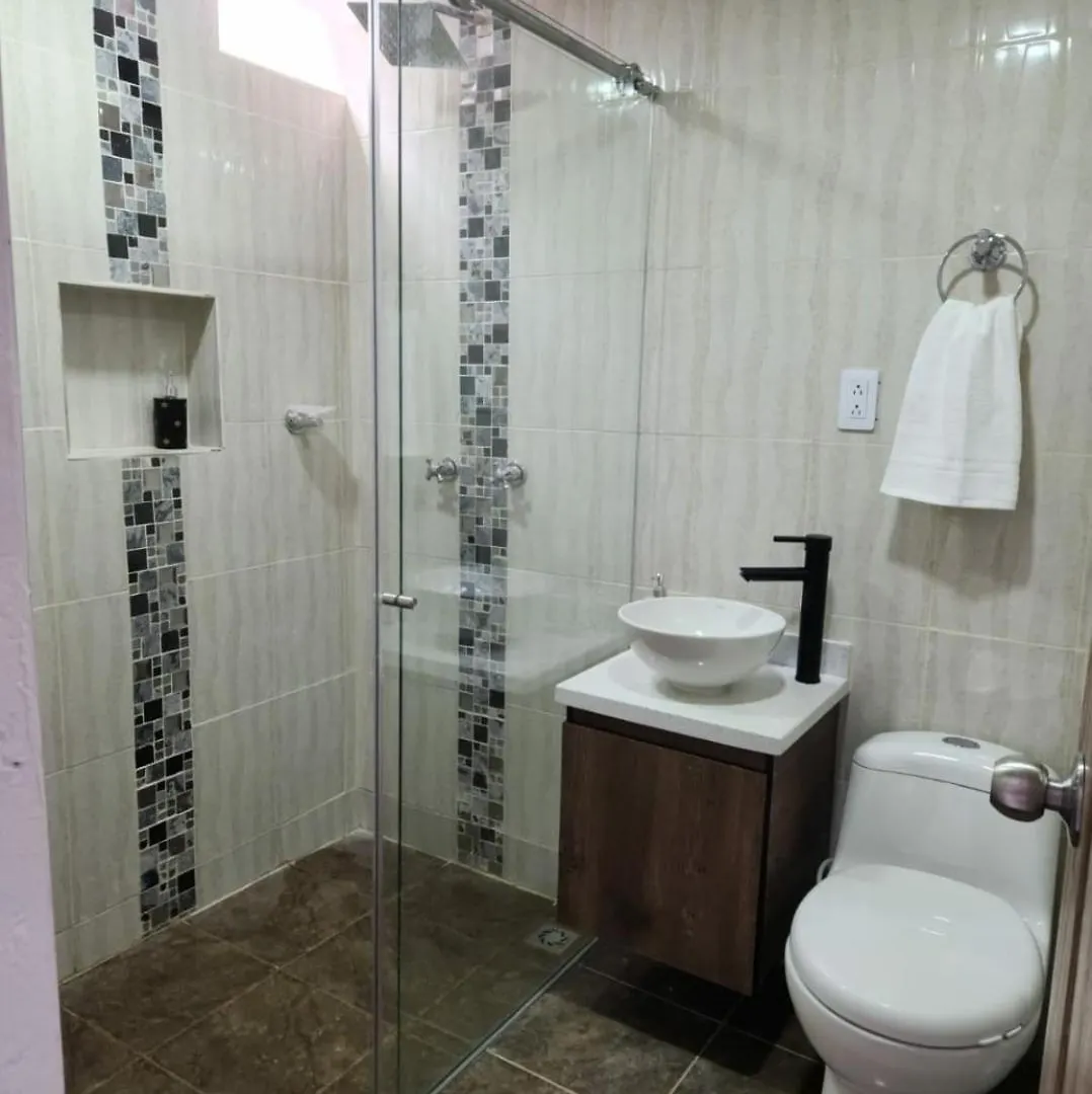 Gigante Y Elegante Apartamento Unifamiliar Medellín 0*,