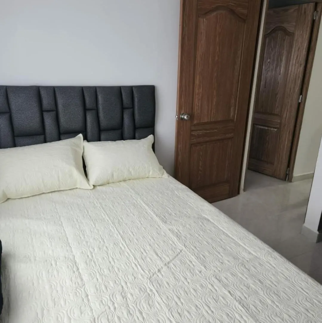 Gigante Y Elegante Apartamento Unifamiliar Medellín